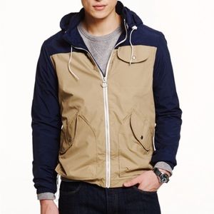 NWOT Women’s Penfield Hooded Raincoat